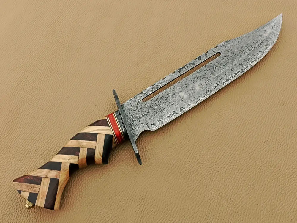 Versatile Damascus Steel Hunting Knife – Your Durable Outdoor Companion With Luxurious Olive Wood & Rosewood Handle!