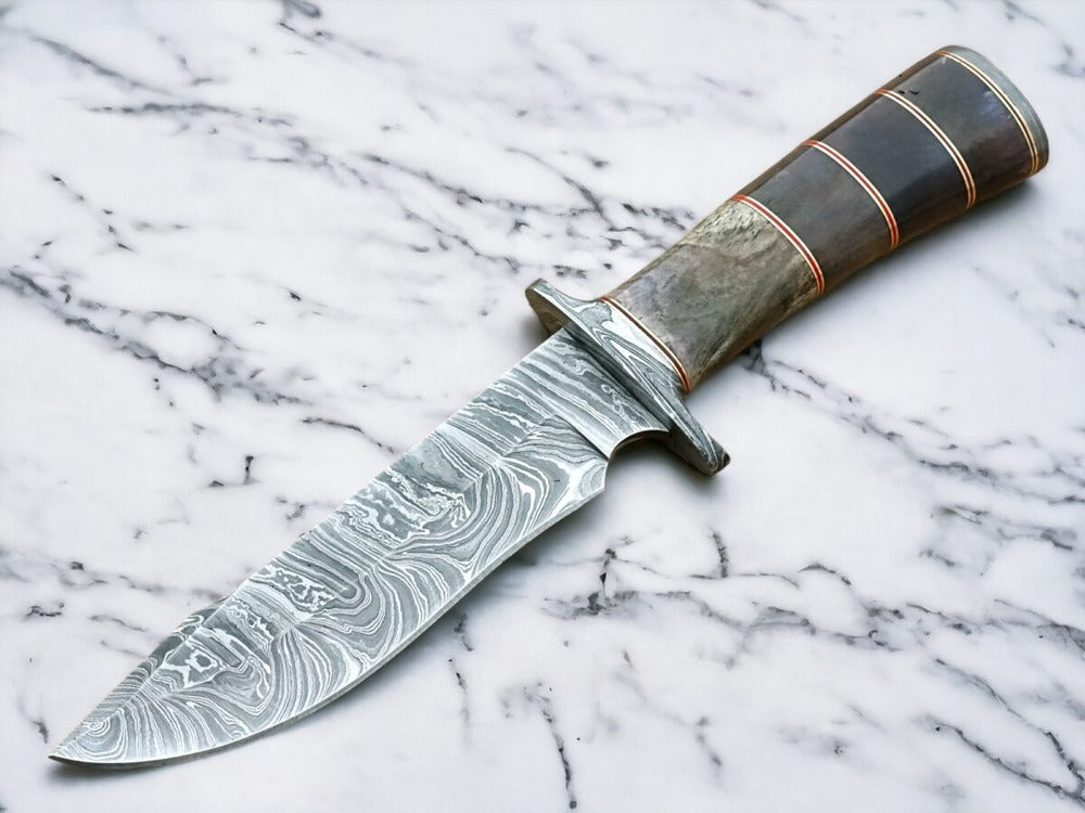 Luxurious Hunting Knife-Damascus Stainless Steel, Razor Sharp Blade With Camel Bone & Rosewood Handle – Perfect Hunter’s Choice!