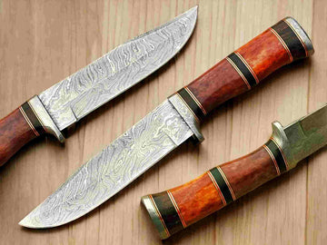 Luxurious Hunting Knife-Damascus Stainless Steel, Razor Sharp Blade With Camel Bone & Rosewood Handle – Perfect Hunter’s Choice!